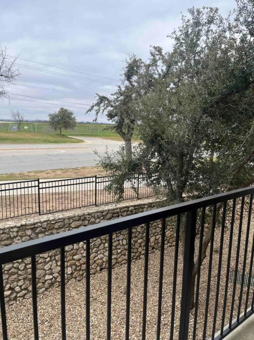 Hill Country Hiatus! Daire Austin Dış mekan fotoğraf